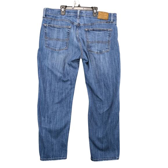 Lucky Brand Jeans Men's 38x30 Delo 221 Straight Leg Stretch Denim Relaxed Fit - Picture 2 of 10